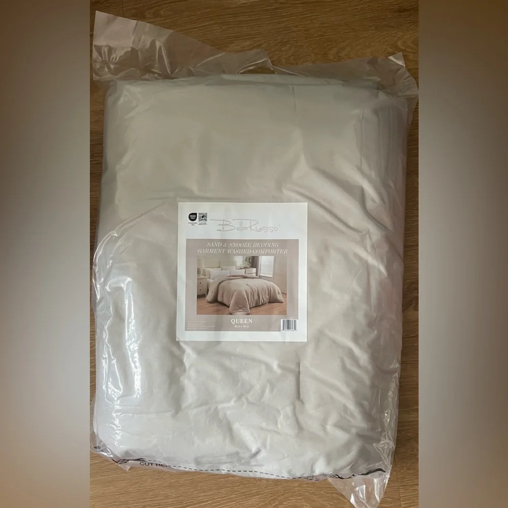Sand&Snooze Bedding Garment Washed Queen Size Comforter
